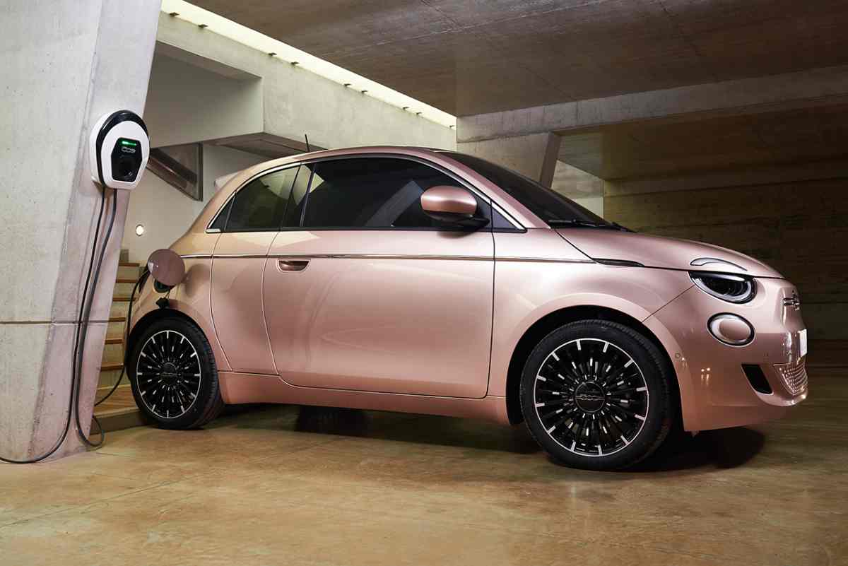 Fiat 500 elettrica offerta novembre dettagli