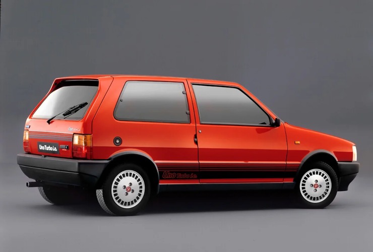 Fiat Uno Turbo caratteristiche modello