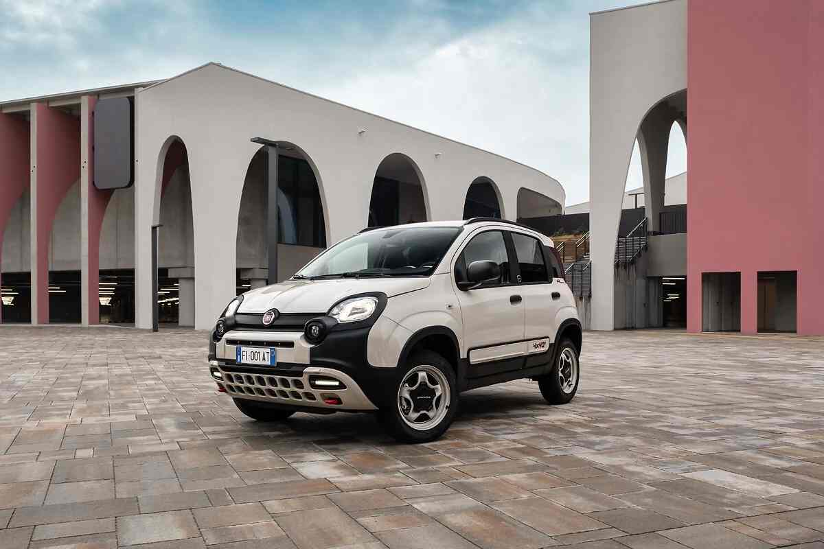 Fiat Panda auto più venduta Italia 2023