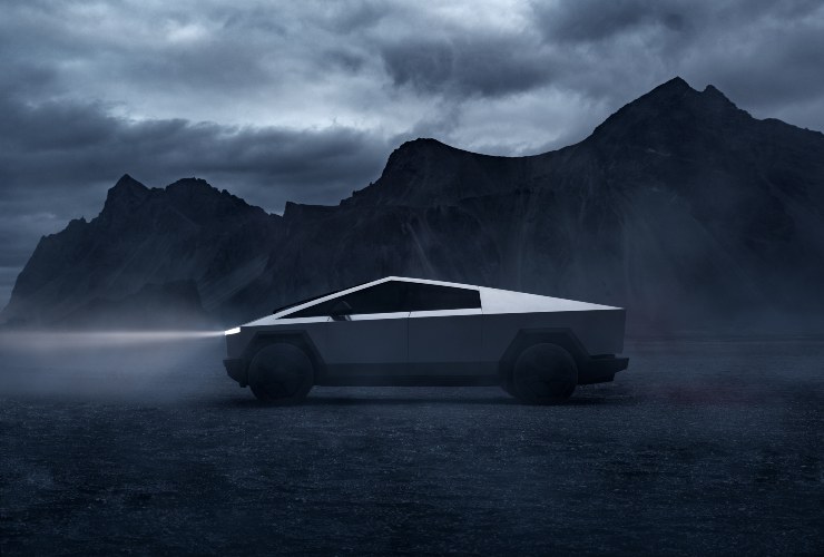 Tesla Cybertruck niente Europa