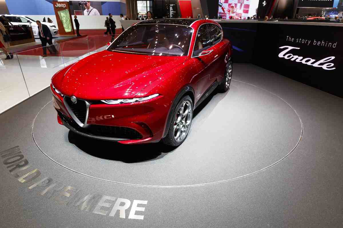 Alfa Romeo indiscrezioni nuovo Suv Milano