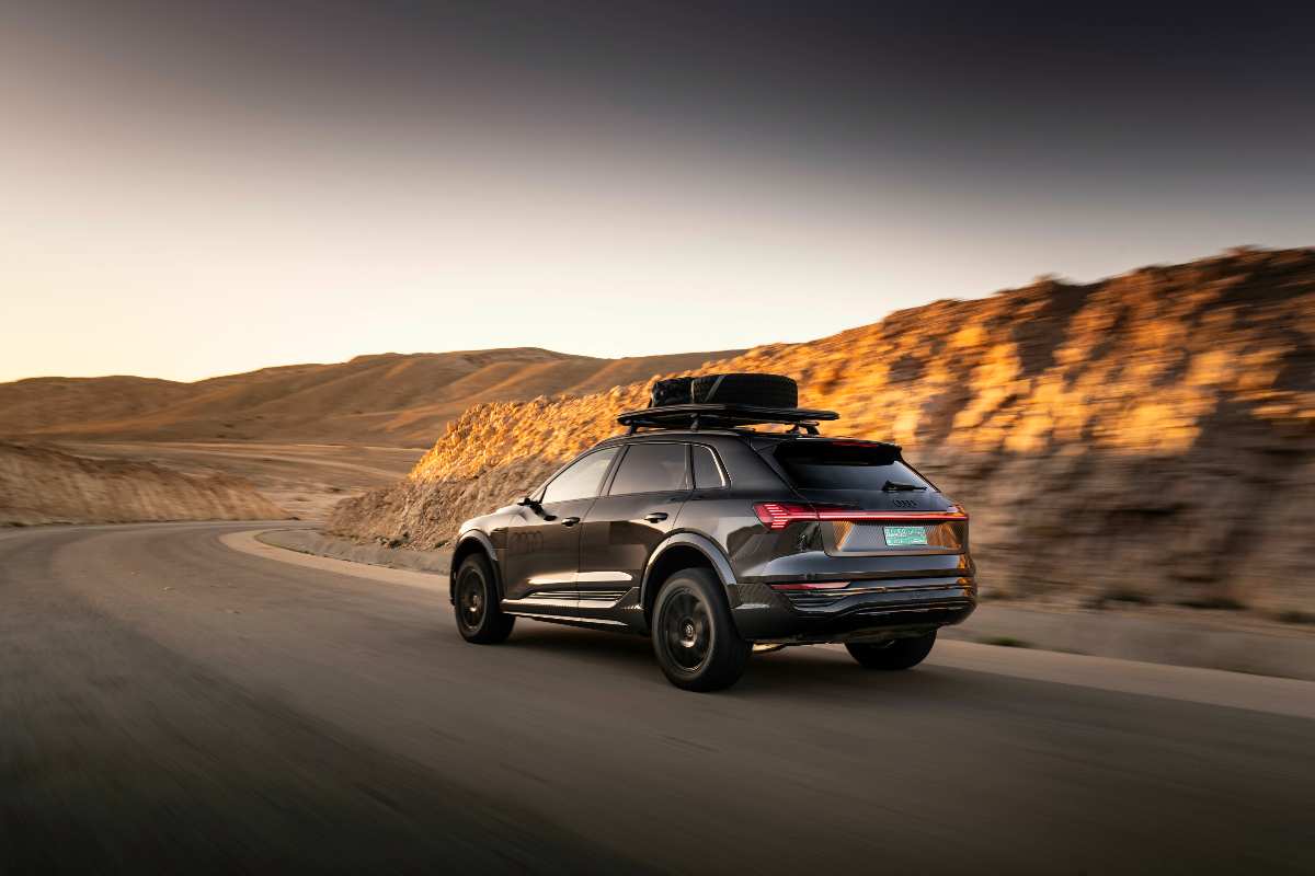 Audi Q8 E-Tron Dakar Edition Suv edizione limitata caratteristiche