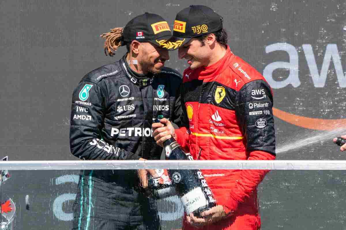 Hamilton passa in Ferrari nel 2025