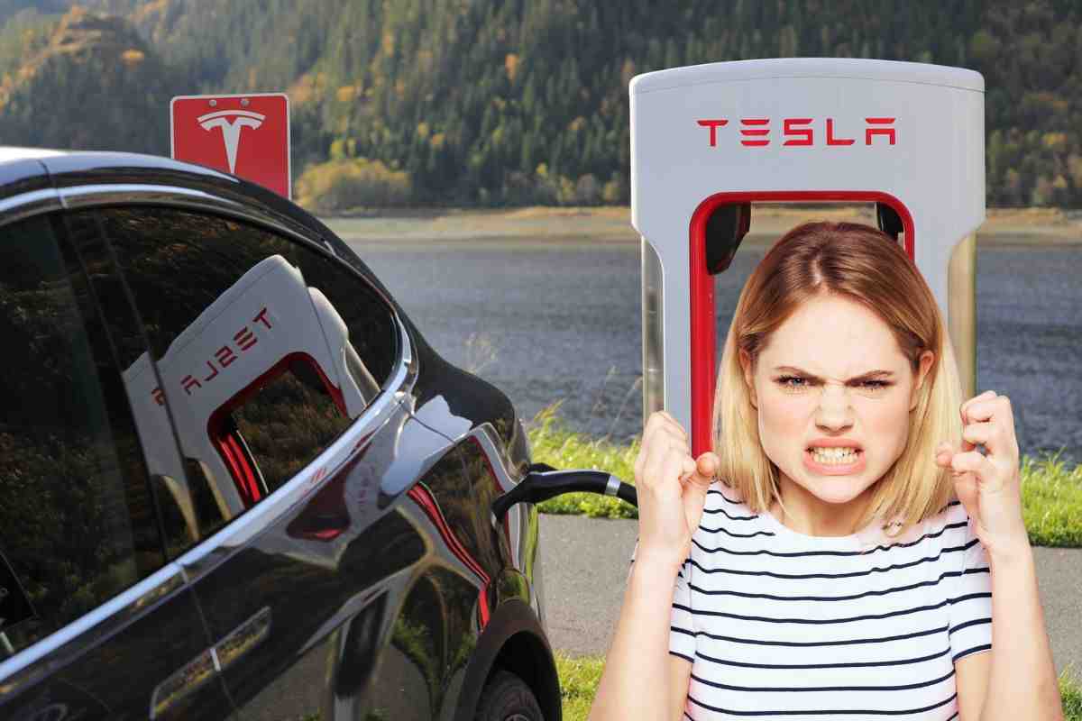 Tesla problemi USA auto elettrica servosterzo Model Y 3