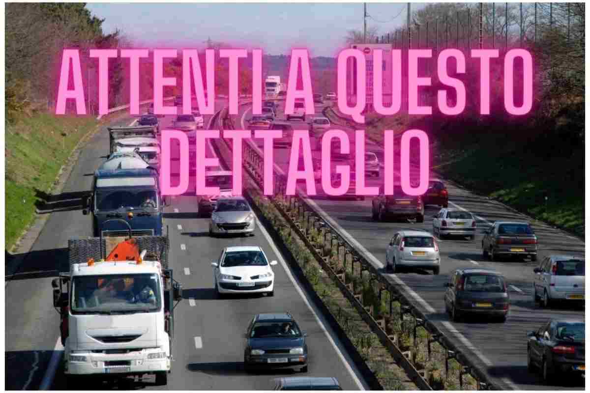 circolazione auto gancio di traino