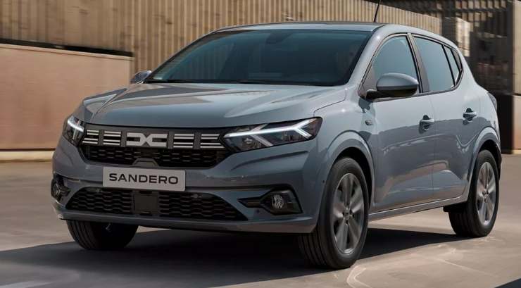 Dacia Sandero la meno costosa