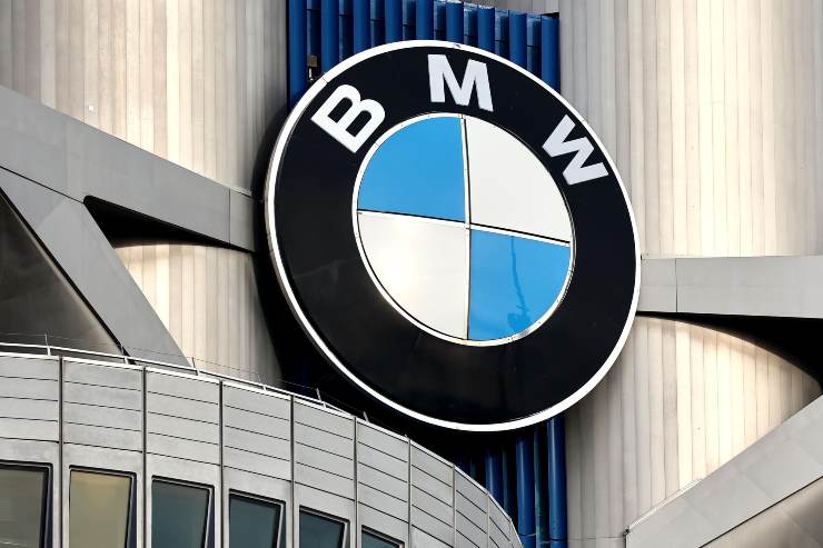 BMW vendite record Mercedes battuta trimestre 2024