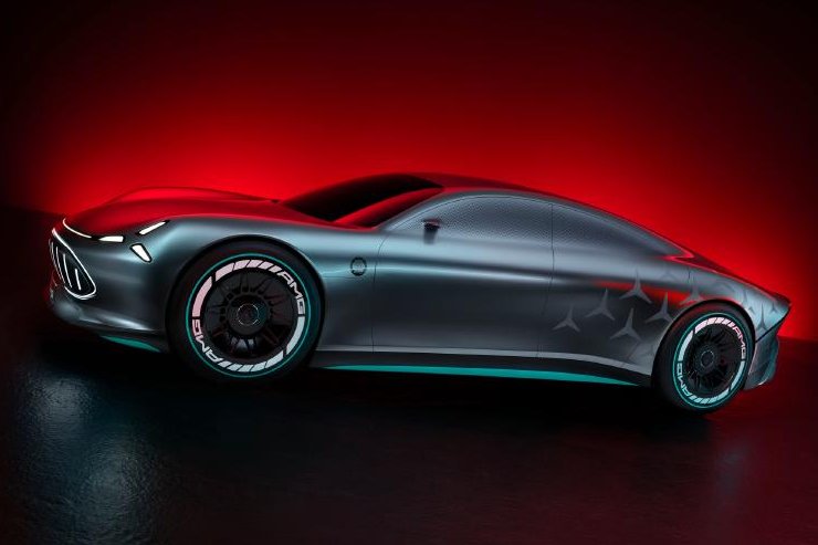 Mercedes AMG Vision Concept novità SUV elettrico berlina potenza