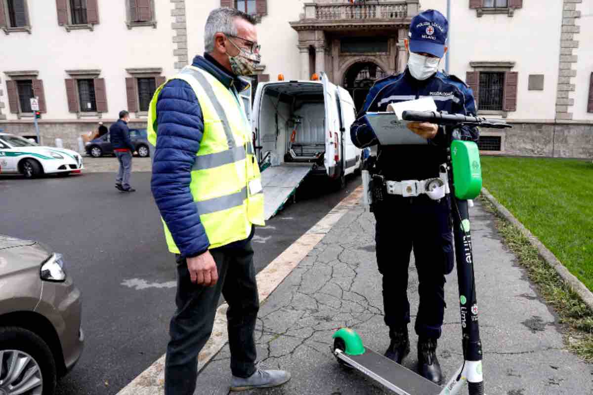 Multa monopattini controlli a tappeto