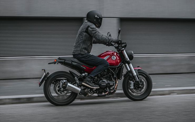 Benelli Leoncino 500 nuova scrambler
