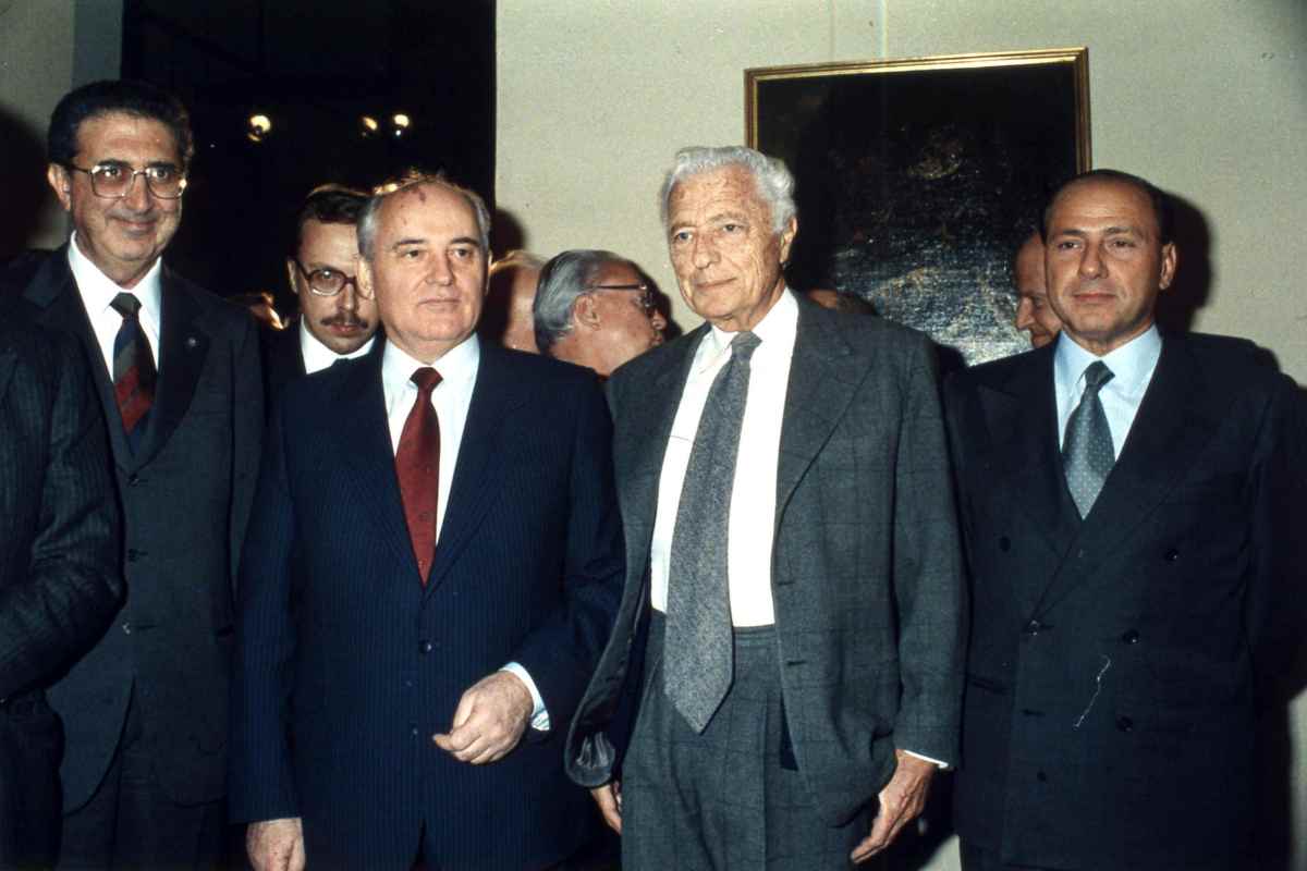 Gianni Agnelli e Silvio Berlusconi, chi tra i due era più ricco