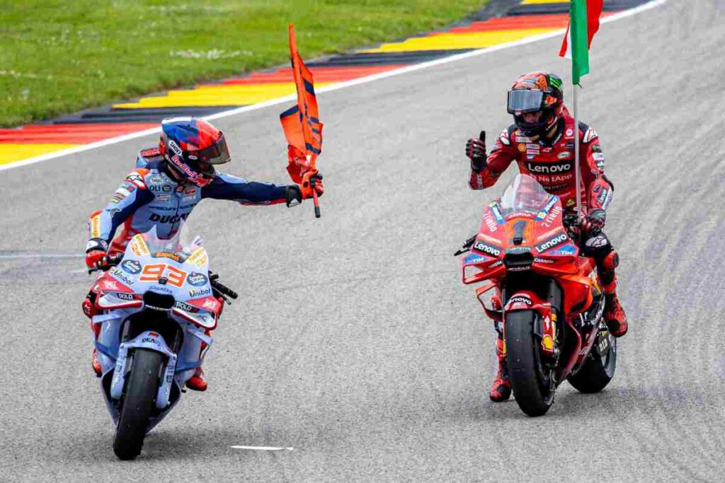 MotoGP, Bagnaia si paragona a Marquez e fa tremare gli avversari ...
