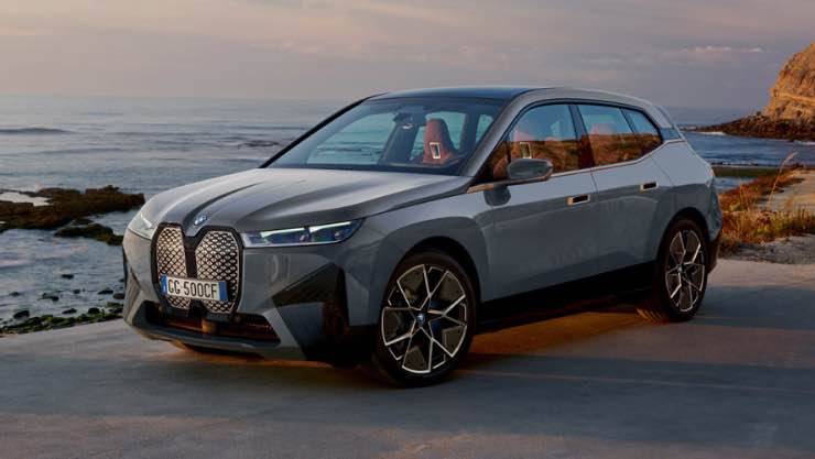 BMW iX il calo dei prezzi non è sempre reale