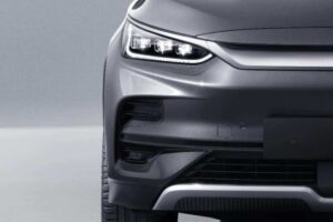 Il SUV cinese che unisce in unico concetto il lusso di una Porsche e la tecnologia di una Tesla