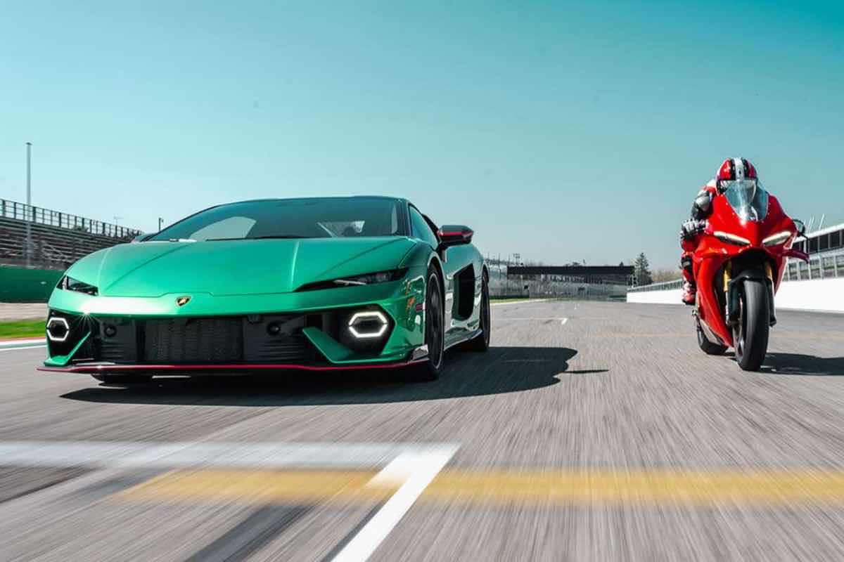 Arriva la sfida del secolo tra una Lamborghini ed una Ducati: l'esito non è per niente scontato (VIDEO)