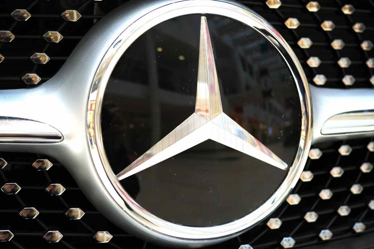 Mercedes elettrica problemi ai clienti