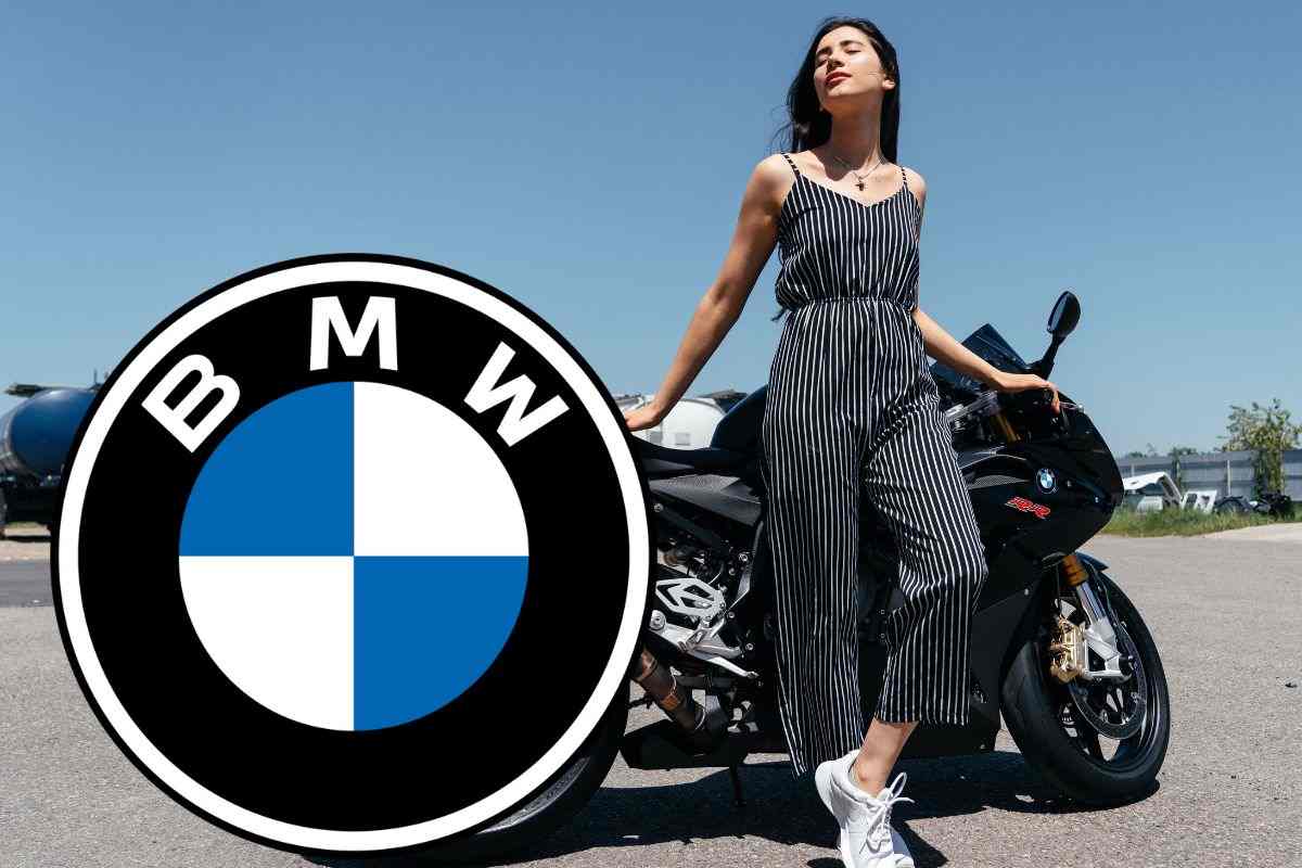 BMW F 900 XR modello tourer occasione