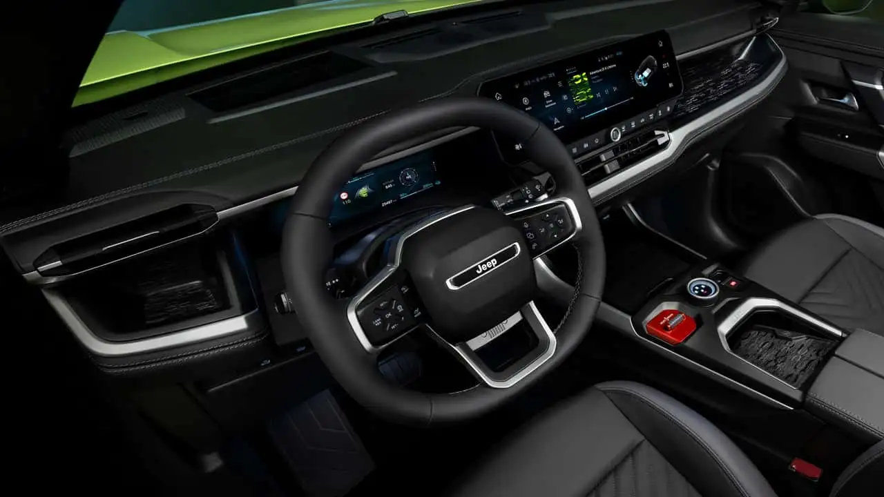 Nuovi interni Jeep Compass