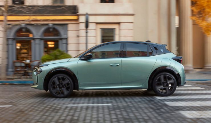 Lancia Ypsilon SUV novità auto