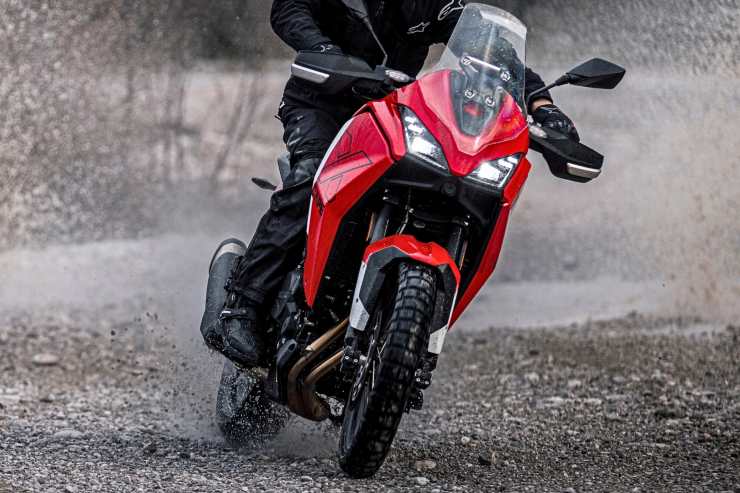 Moto Morini X Cape 700 novità Cina Italia