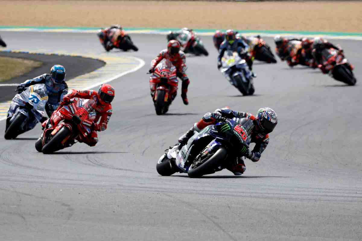 Dramma in MotoGP, incidente terribile: come sta ora il pilota e quando potrà tornare