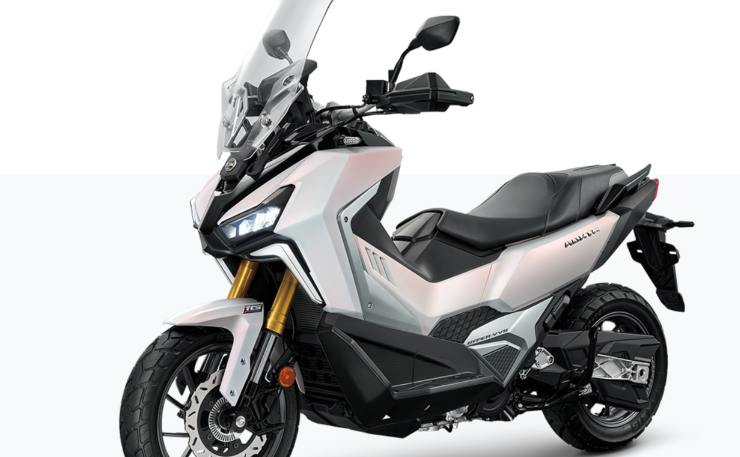 SYM ADX TG 400 Honda Yamaha Maxi scooter