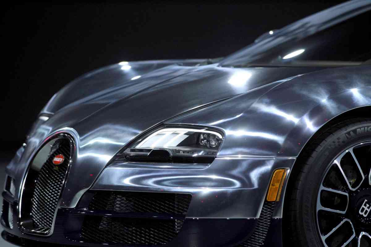 Il pulsante della Bugatti