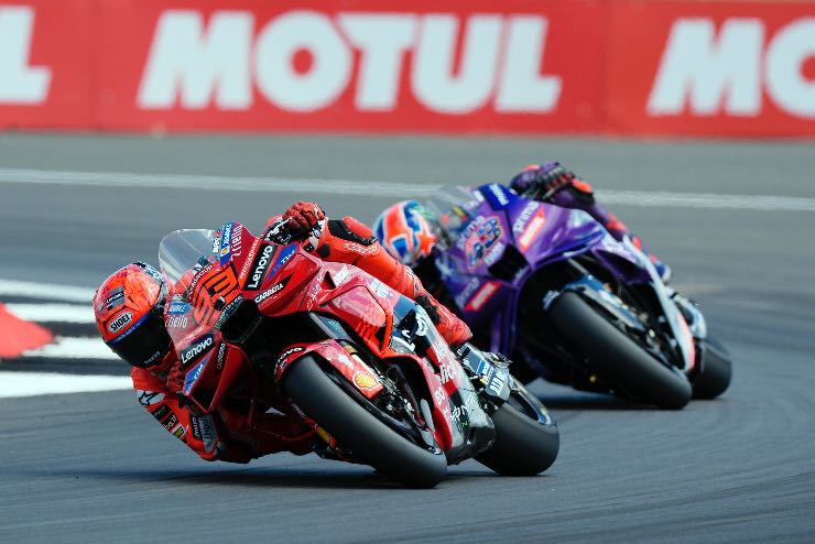 Marc Marquez la sua Ducati lo porta a commettere errori
