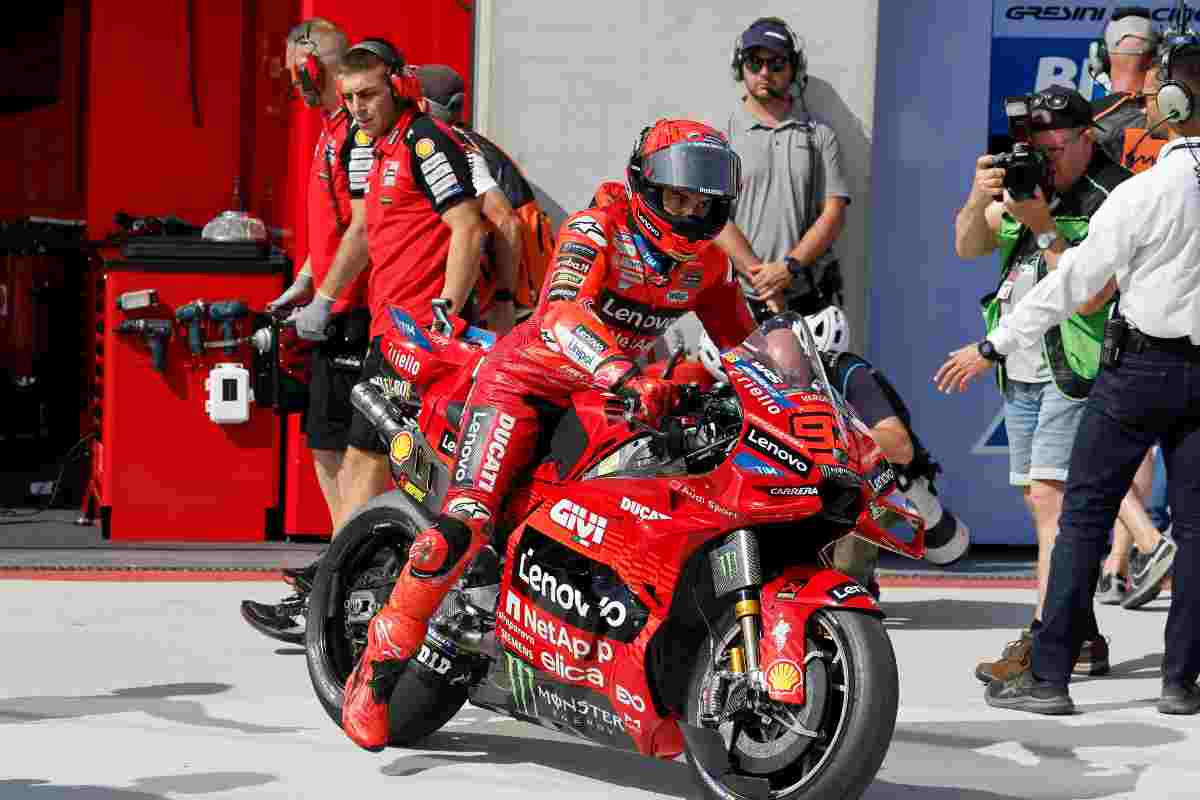 Rigamonti su Marc Marquez