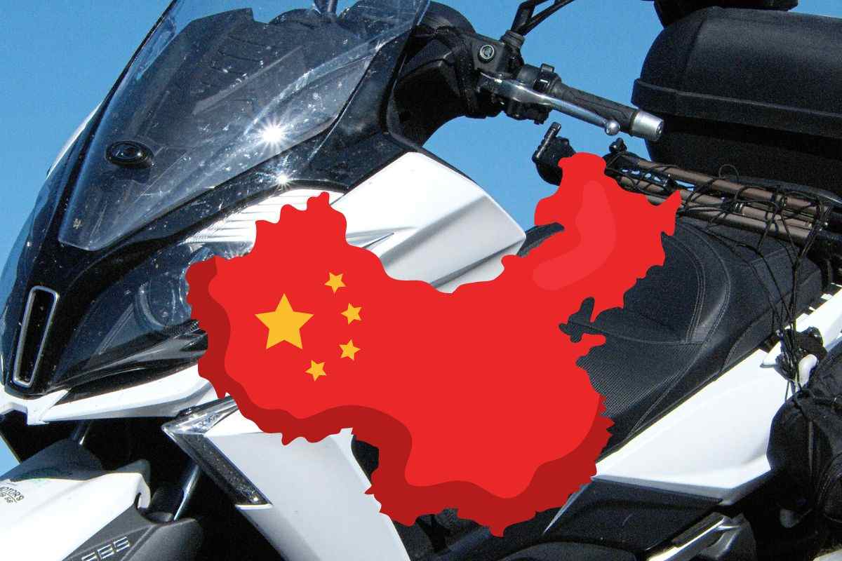 Maxi scooter Cina novità Voge Sfida SR4 Max