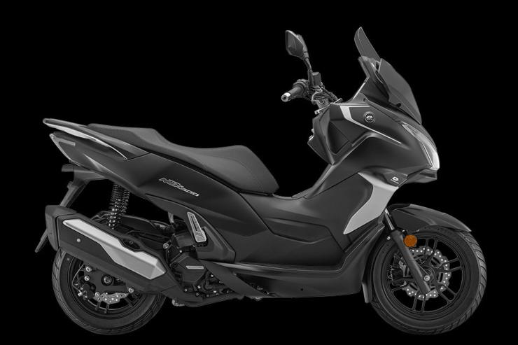 QJ Motor MTX 300 maxi scooter Yamaha TMax