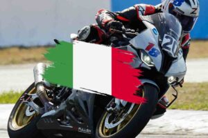 Aprilia RSV4 1100 Factory moto Italia