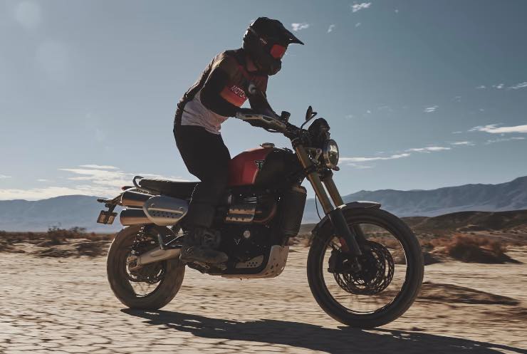 Triumph Bonneville T100 novità moto